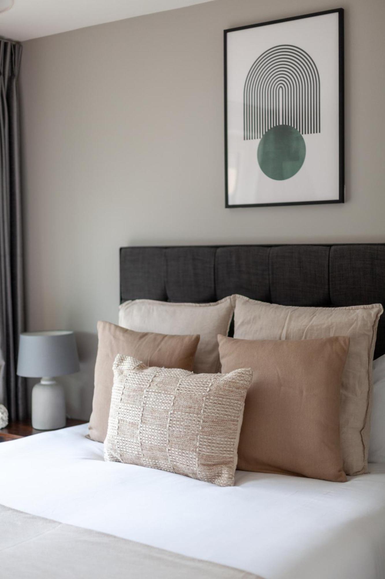 Modern & Quiet Islington Near King's Cross Apartment *