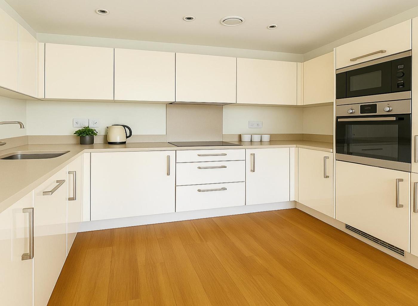 Modern & Quiet Islington Near King's Cross Apartment *